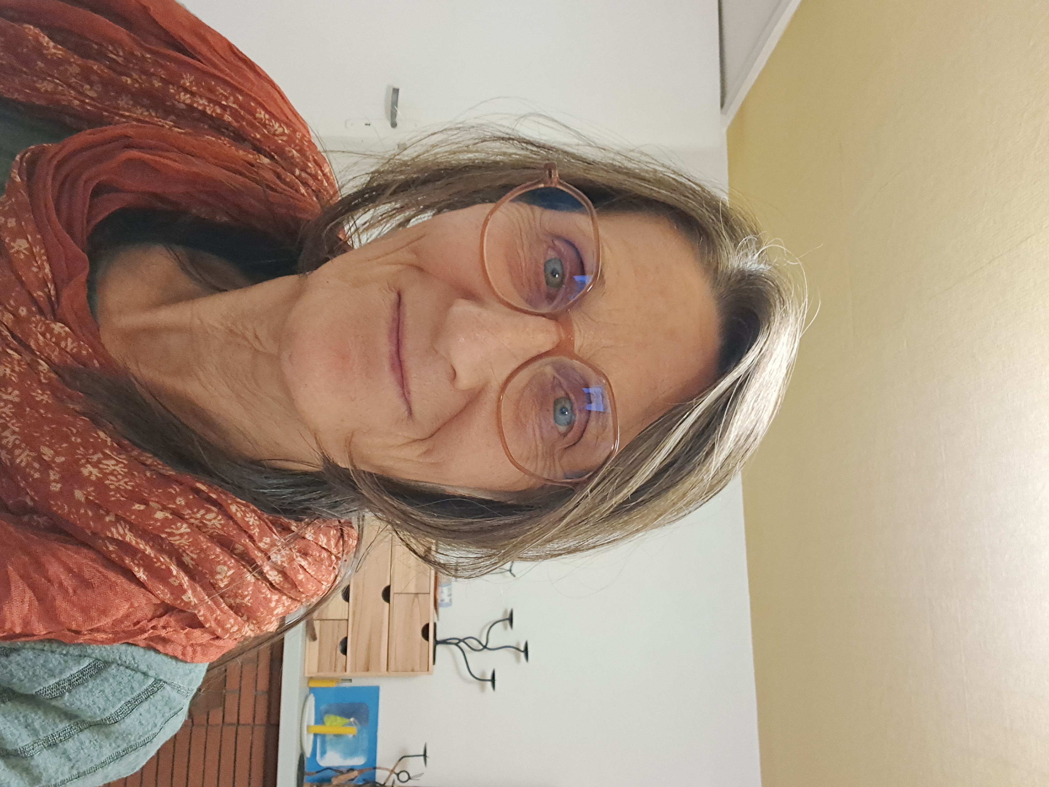 Emmanuelle's photo 2