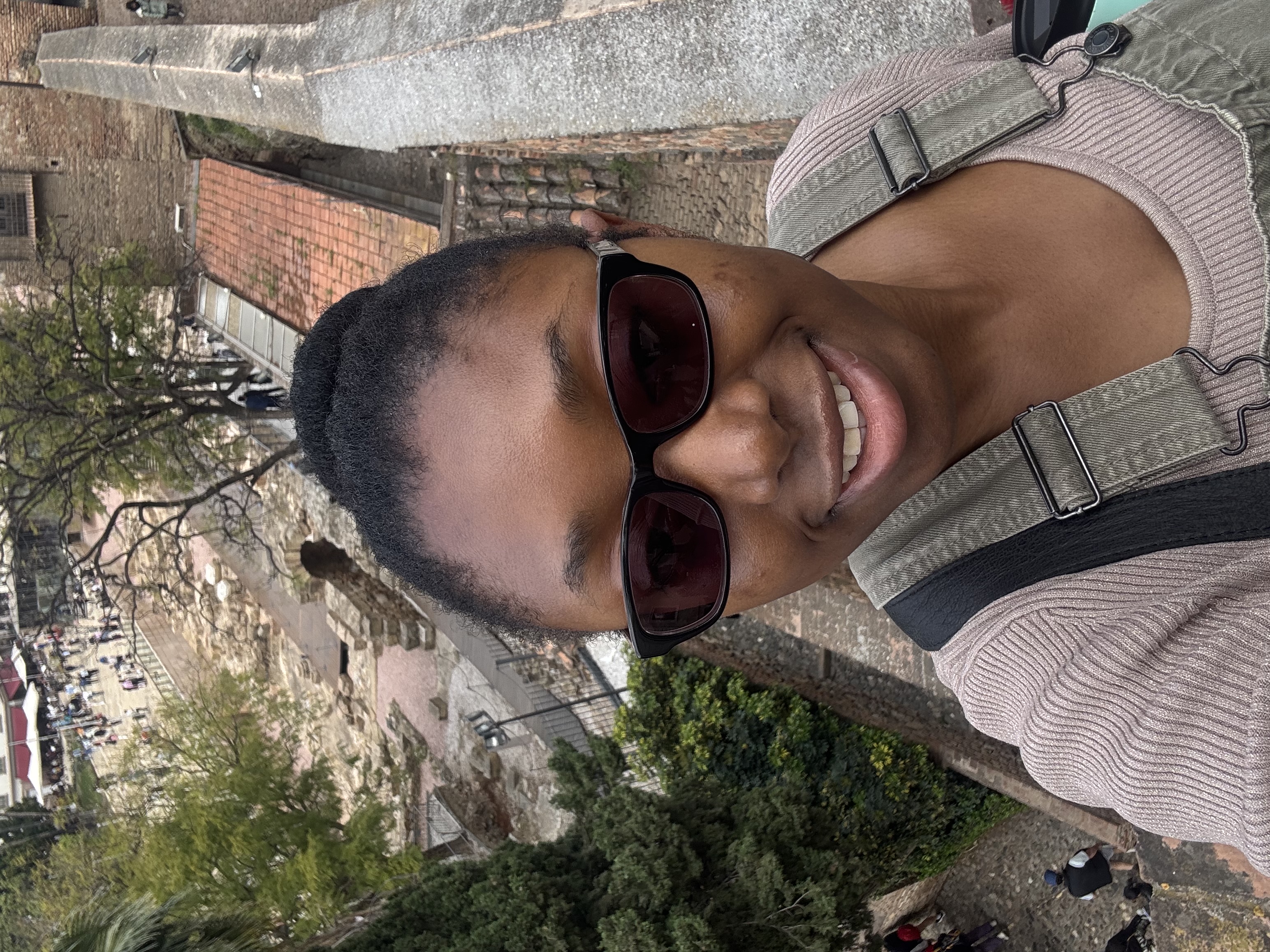 Isaura Koroma's photo 6