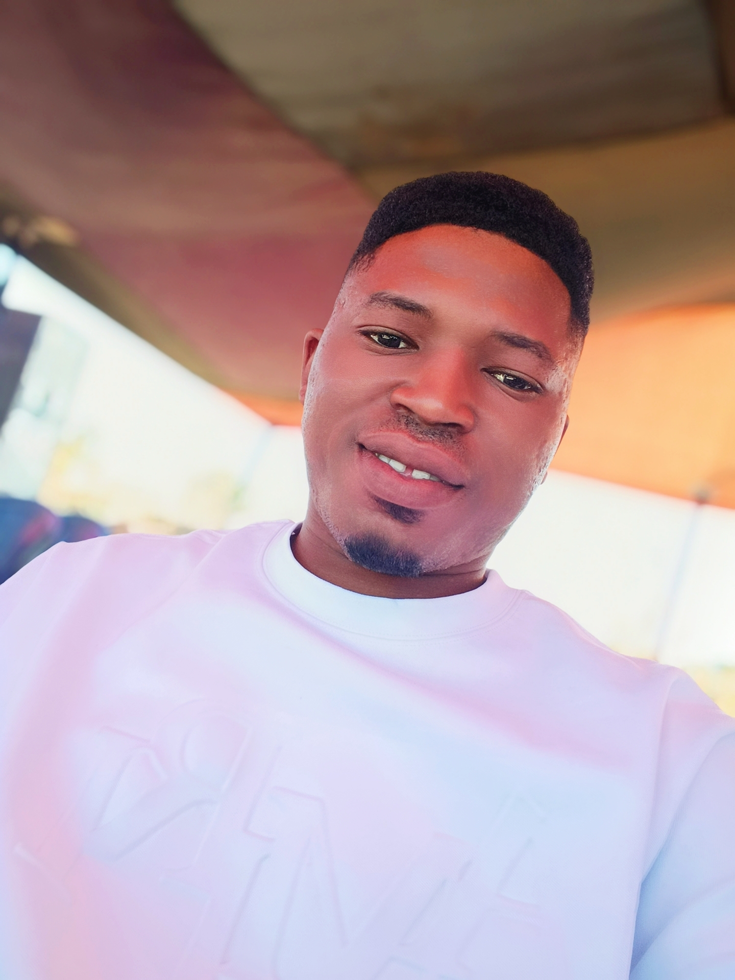 Emmanuel Ajik's photo 2